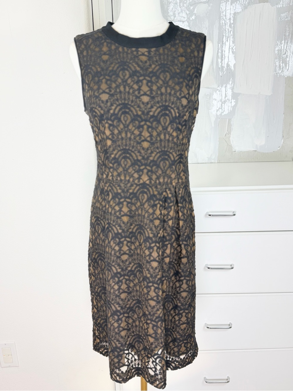 Nanette Lepore Black Lace Vista Knit Sheath Dress Tan Lining